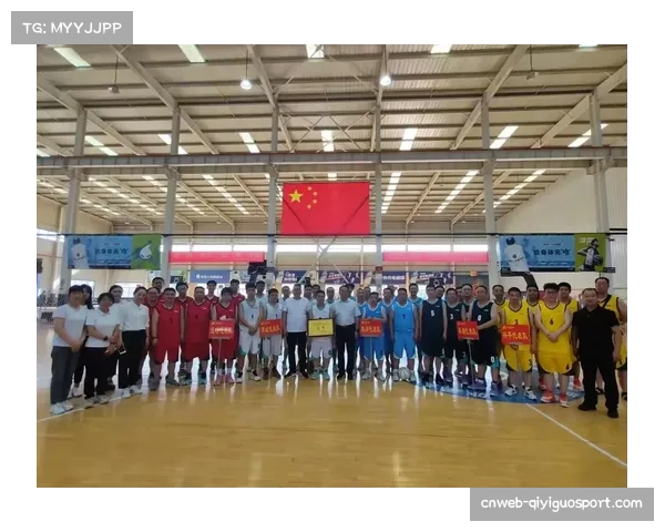 企业篮球赛促进员工交流，赣美装饰队展现拼搏精神