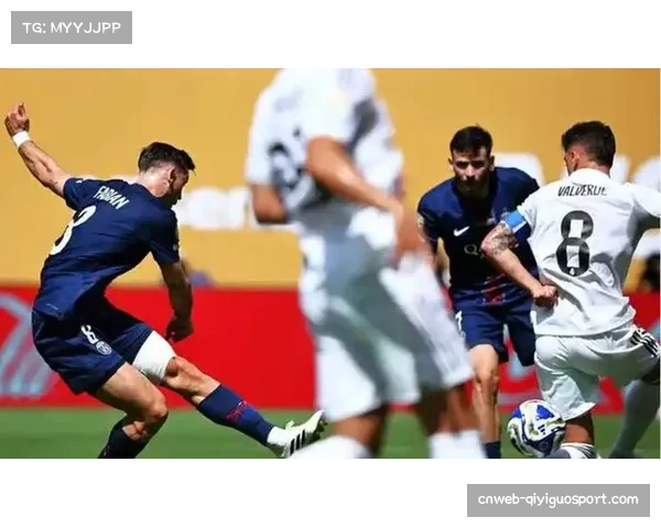 巴黎圣日耳曼客场险胜梅斯,防线漏洞引担忧 巴黎圣日耳曼客场险胜梅斯,防线漏洞引担忧